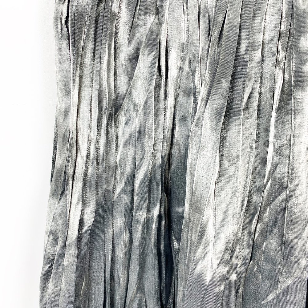 Karin Stevens 8 Silver Metallic Accordion Skirt - Picture 2 of 4